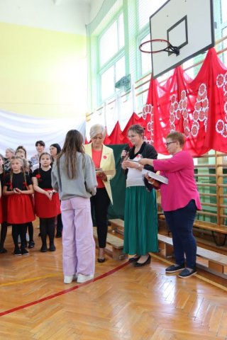 b_1024_768_0_00_images_2023_2024_WYDARZENIA_3maja_439150590_899744631953486_1006834172012038583_n